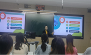 老司机
教师在“外教社杯”全国高校外语教学大赛贵州赛区荣获佳绩